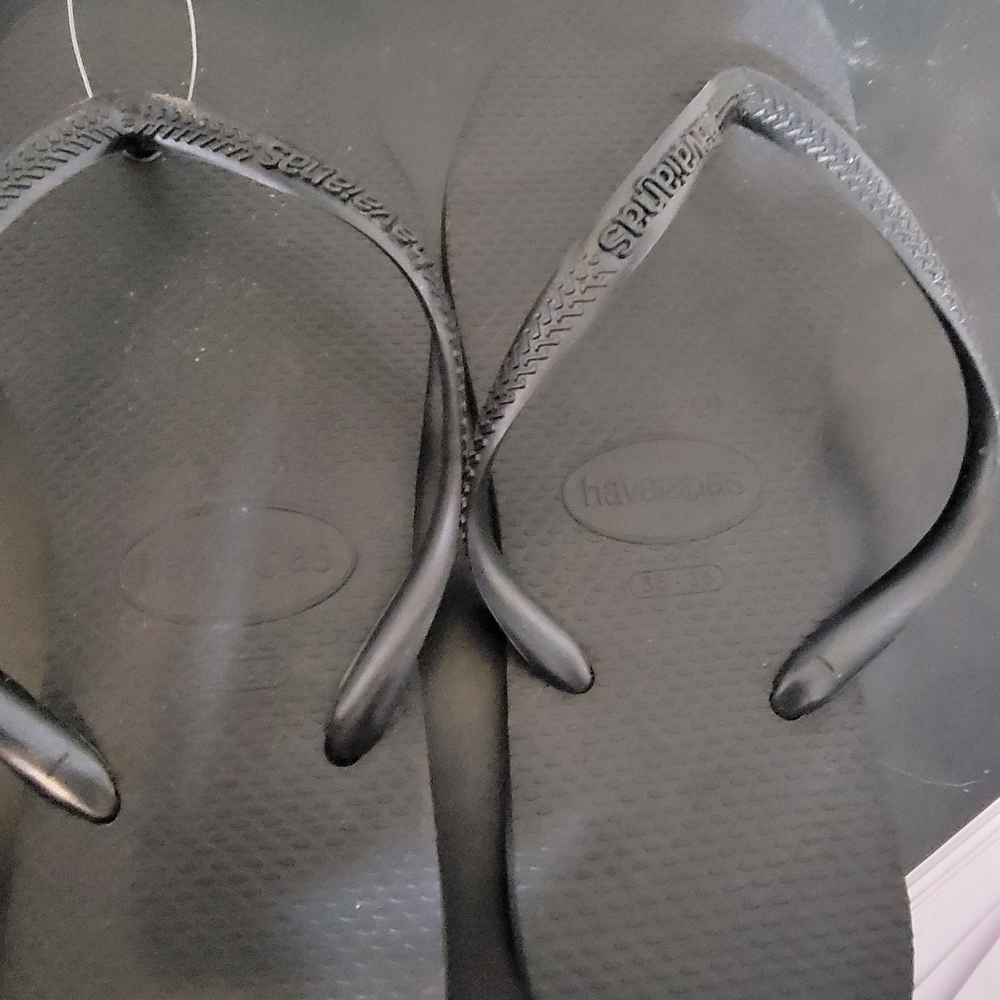 Flip flops